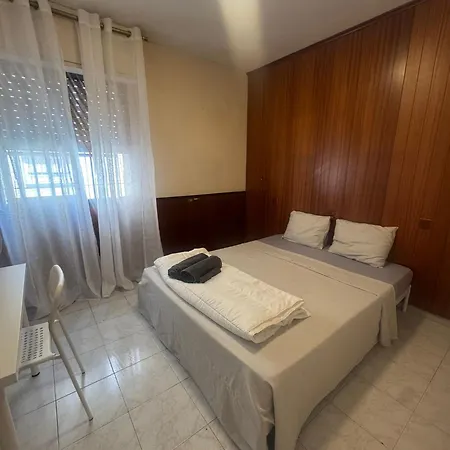 Homestay Cerca Plaza Del Caballo *